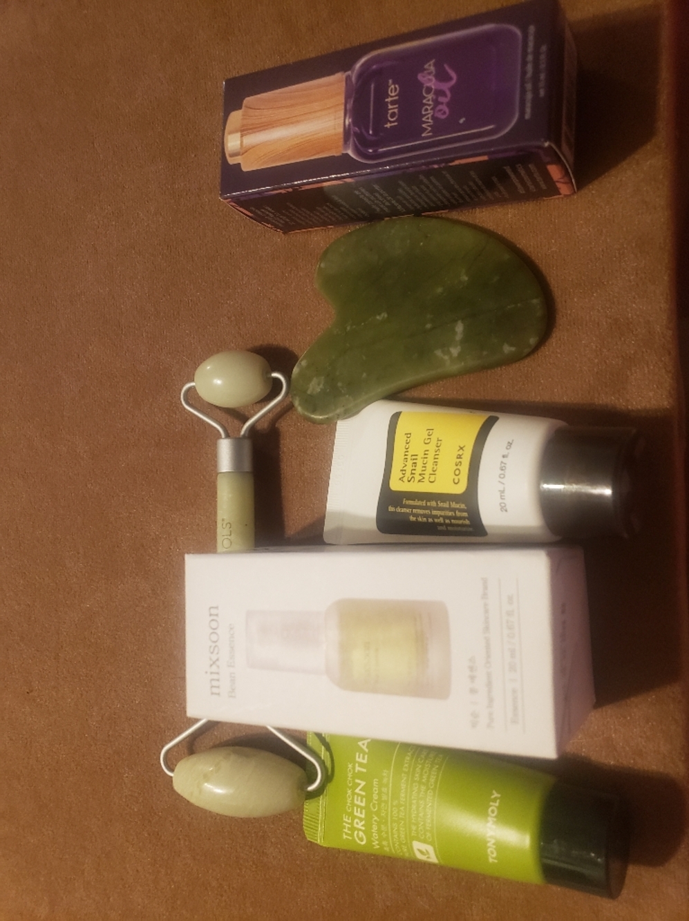 COS Green Jade Facial Roller & Gua Sha Set with  Cleansers And Moisturizers